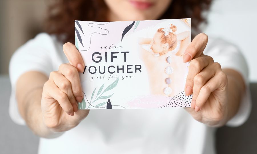 nen-bieu-qua-tet-gi-cho-dong-nghiep-11