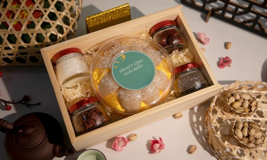 trang-tri-qua-tet-13