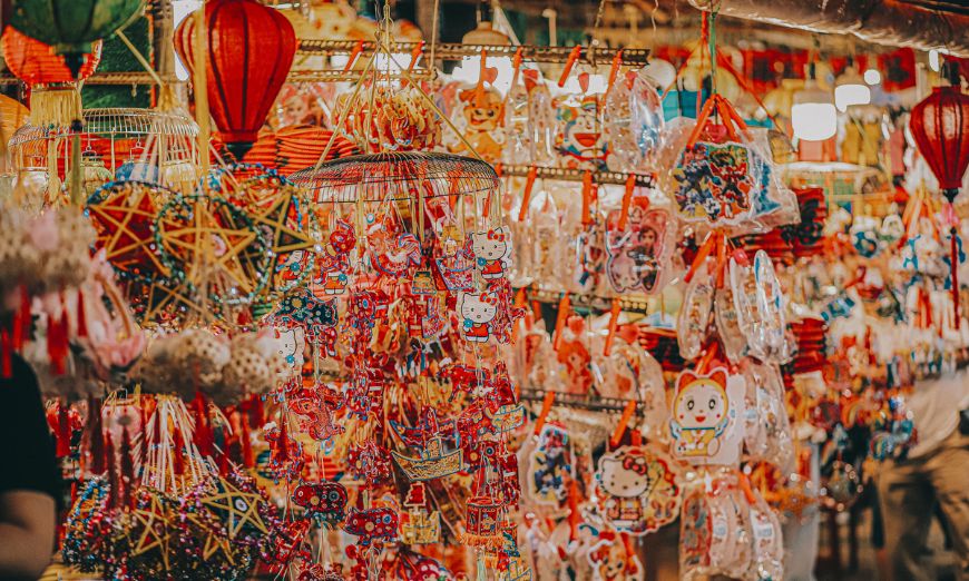 Đèn Trung thu làm quà Trung thu cho bé vào dịp Tết trông trăng