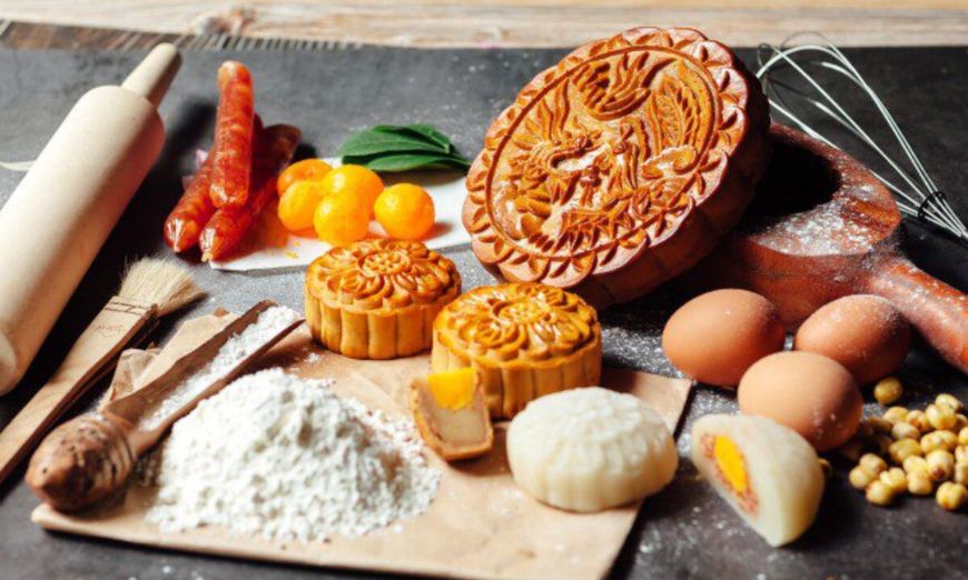 Quy trình làm bánh Trung thu gồm nhiều công đoạn